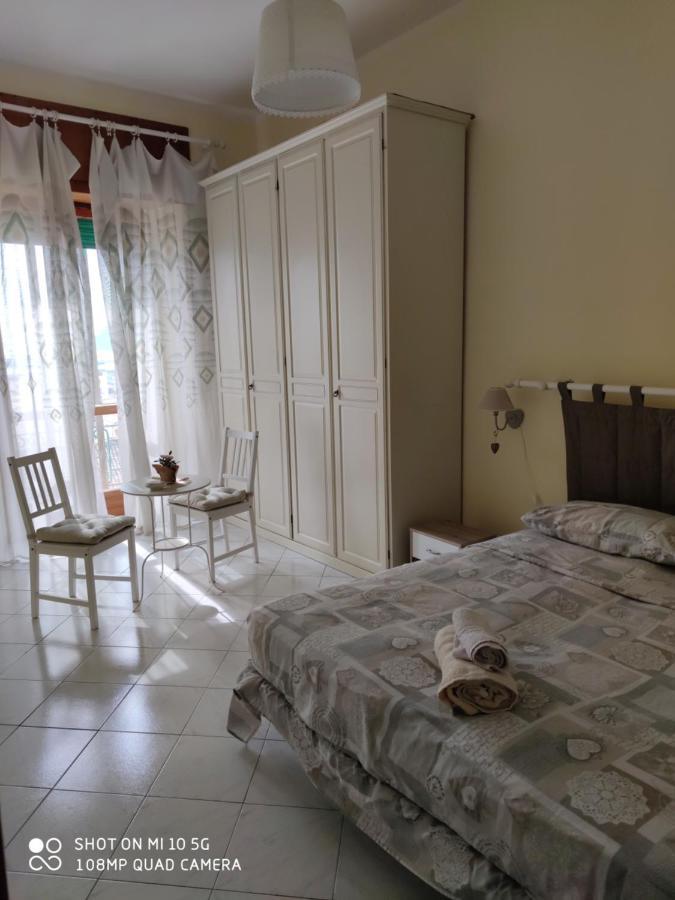 Appartamento Josephine 萨莱诺 外观 照片